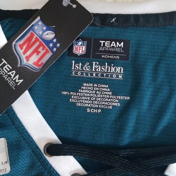 SOLD- Philadelphia Eagles Jersey - Picture 3 of 4